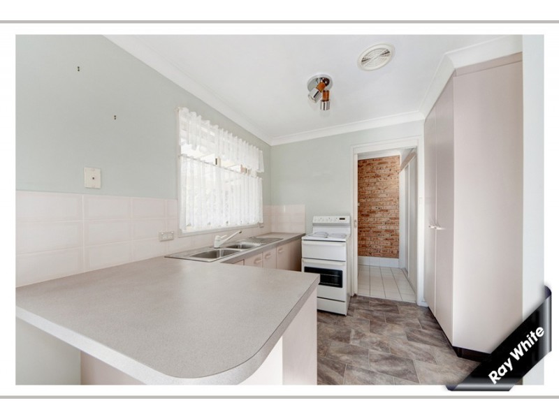 2/6 Cripps Place, Gordon ACT 2906