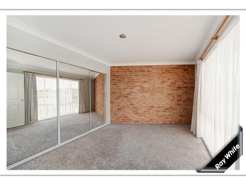 2/6 Cripps Place, Gordon ACT 2906