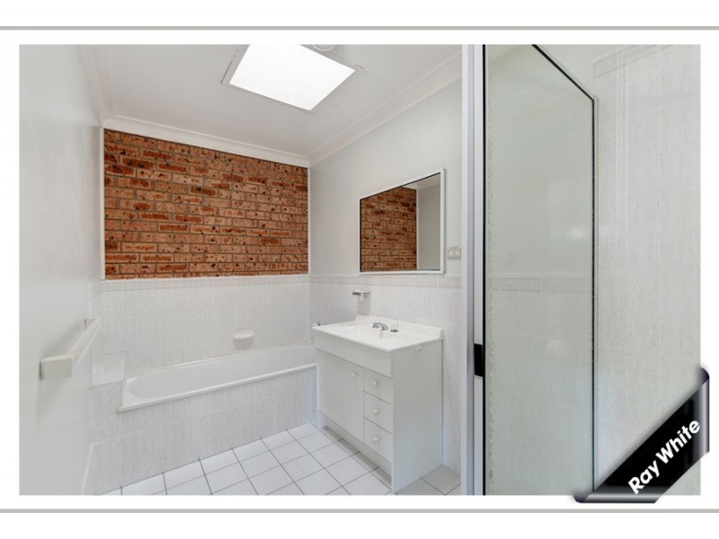 2/6 Cripps Place, Gordon ACT 2906