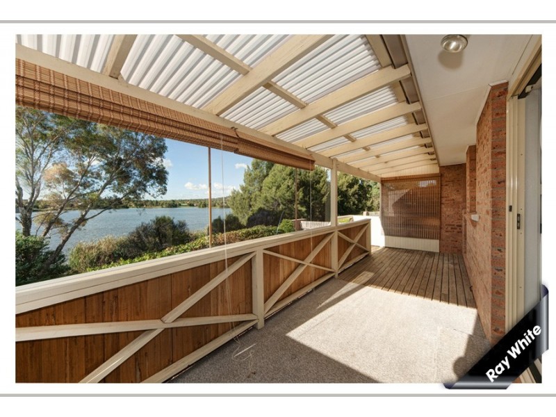 2/6 Cripps Place, Gordon ACT 2906