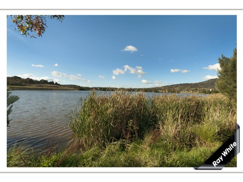 2/6 Cripps Place, Gordon ACT 2906