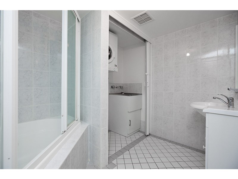 37b/9 Chandler Street, Belconnen ACT 2617