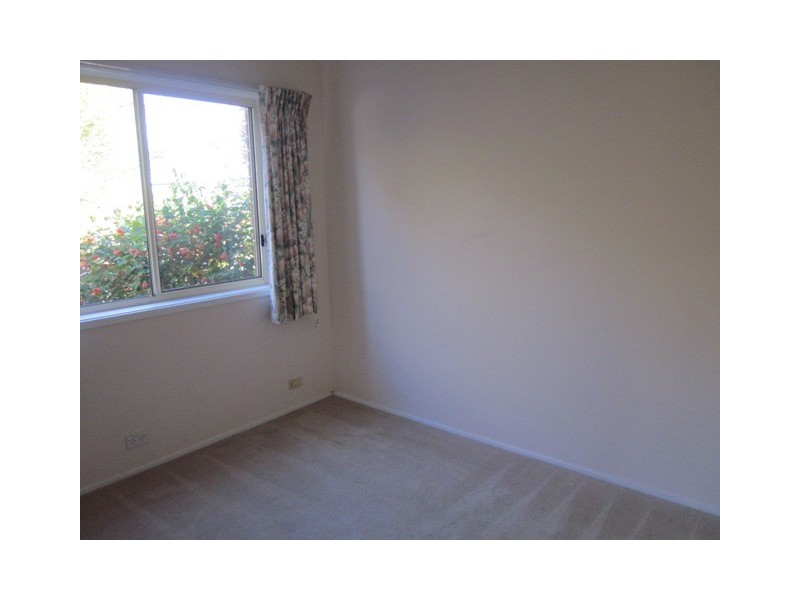 5 Whitford Place, Conder ACT 2906