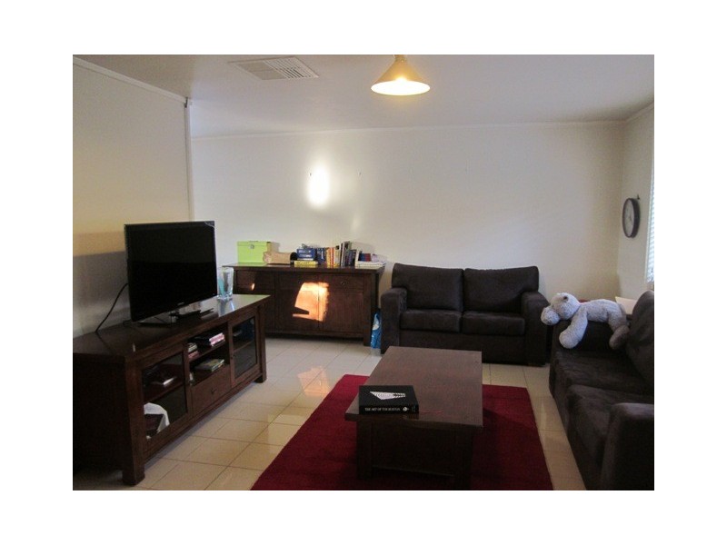 4 Mcbeath Place, Kambah ACT 2902