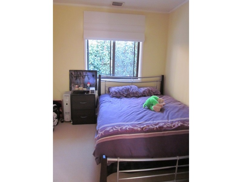 4 Mcbeath Place, Kambah ACT 2902