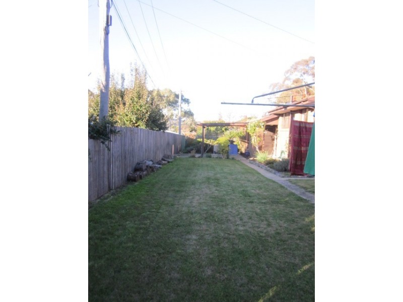 4 Mcbeath Place, Kambah ACT 2902