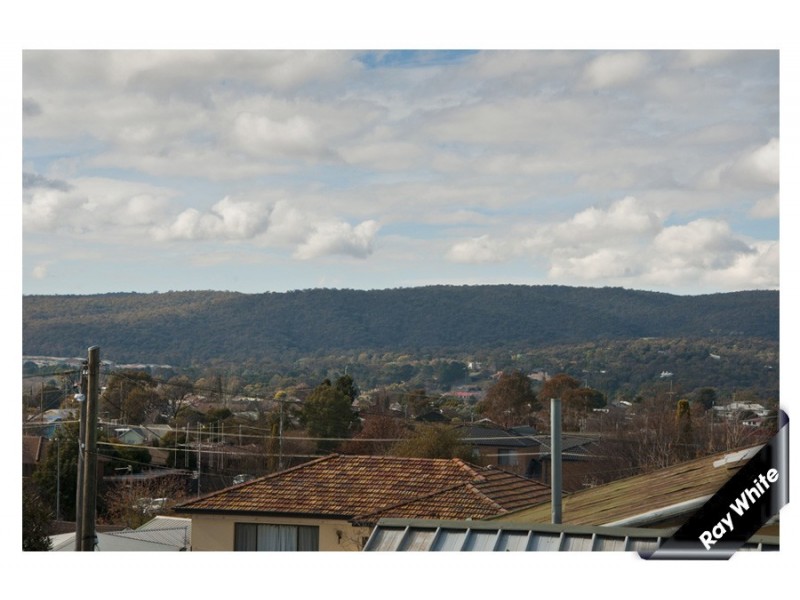 6 Cassidy Street, Queanbeyan West NSW 2620