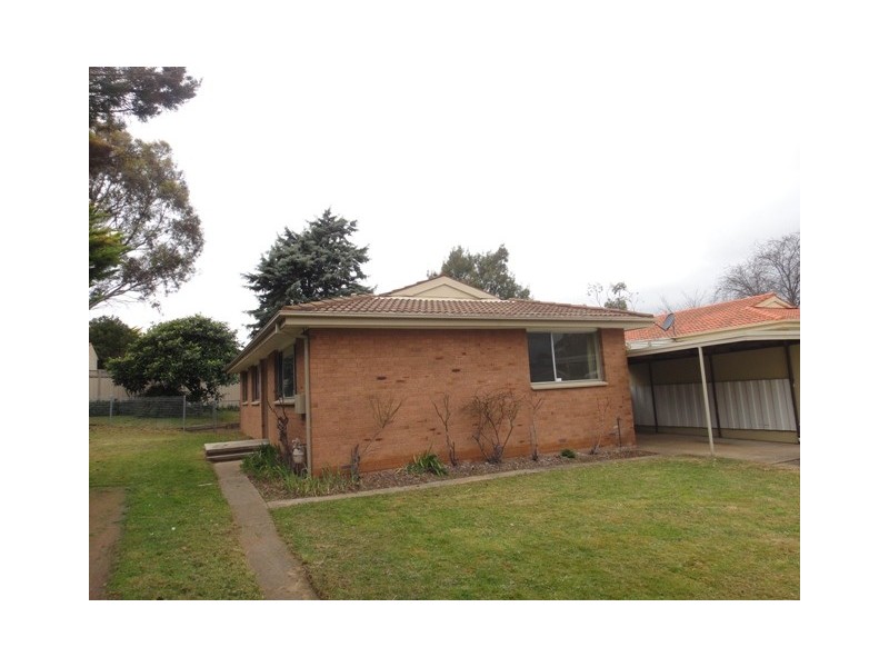5 Saywell Place, Charnwood ACT 2615