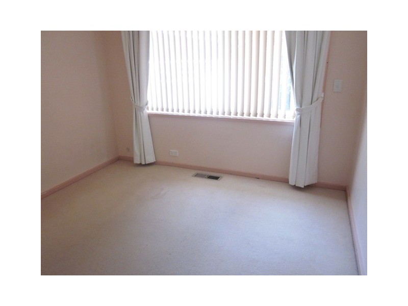 15 Mackie Crescent, Stirling ACT 2611