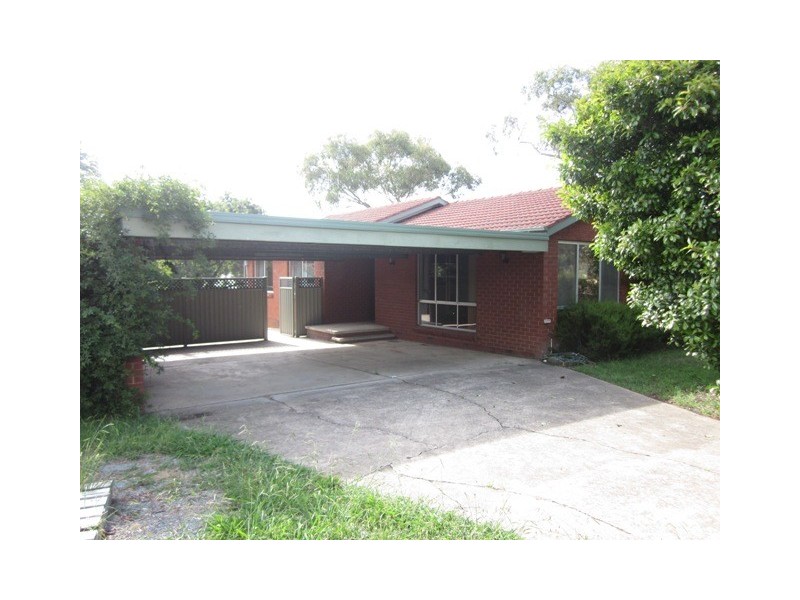 15 Mackie Crescent, Stirling ACT 2611