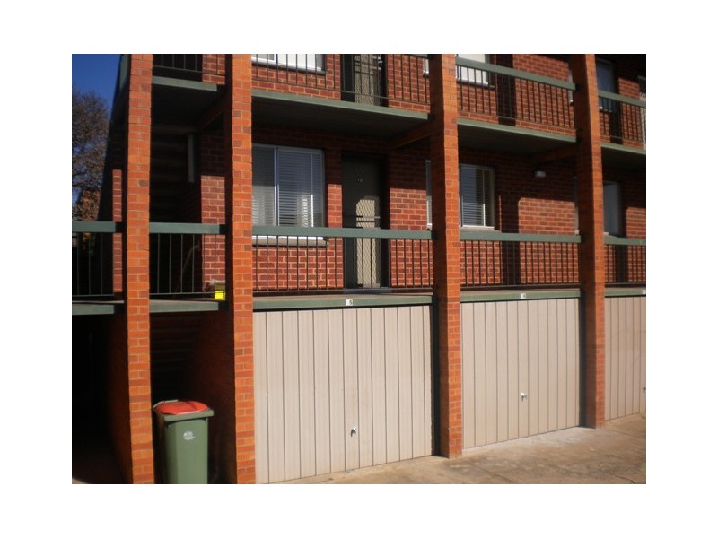 15/19 Charles Street, Queanbeyan NSW 2620