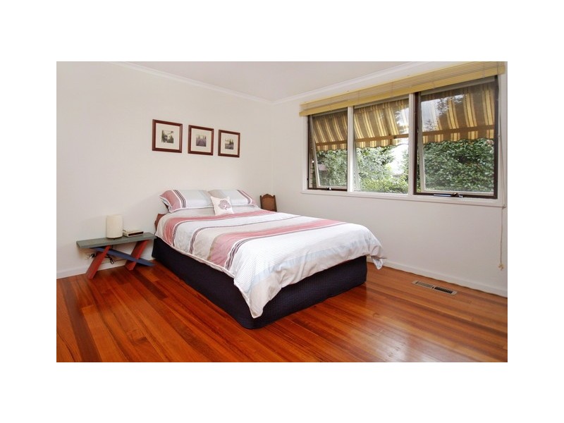 25 Berne Crescent, Macgregor ACT 2615
