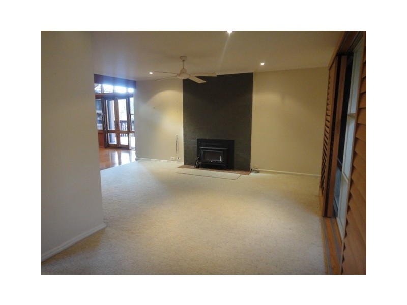 300 Goyder Street, Narrabundah ACT 2604