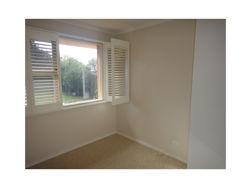 300 Goyder Street, Narrabundah ACT 2604