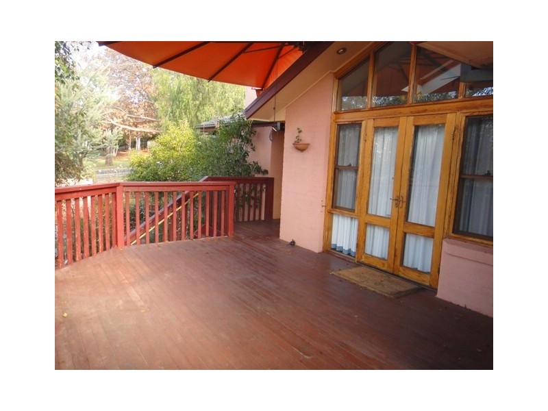 300 Goyder Street, Narrabundah ACT 2604