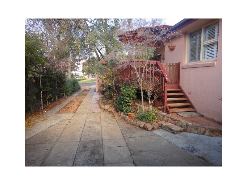300 Goyder Street, Narrabundah ACT 2604