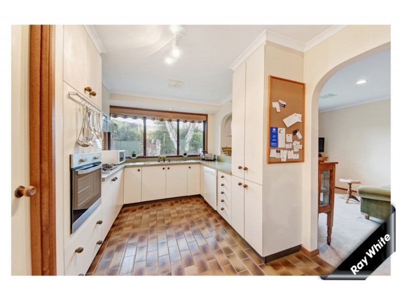 4 Gilday Place, Fadden ACT 2904