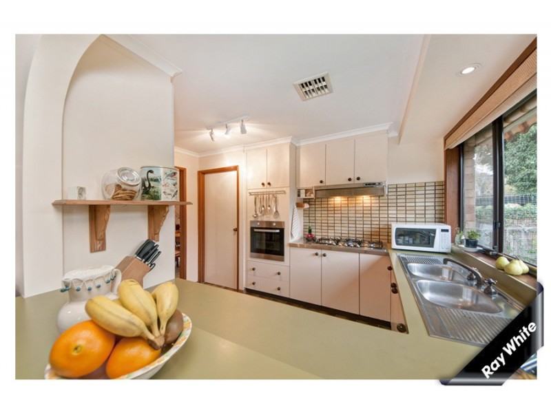 4 Gilday Place, Fadden ACT 2904