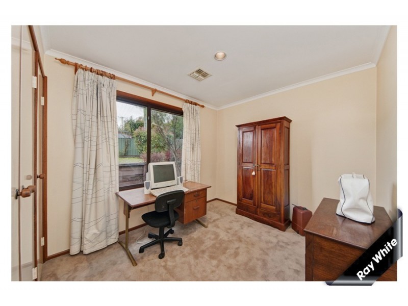 4 Gilday Place, Fadden ACT 2904