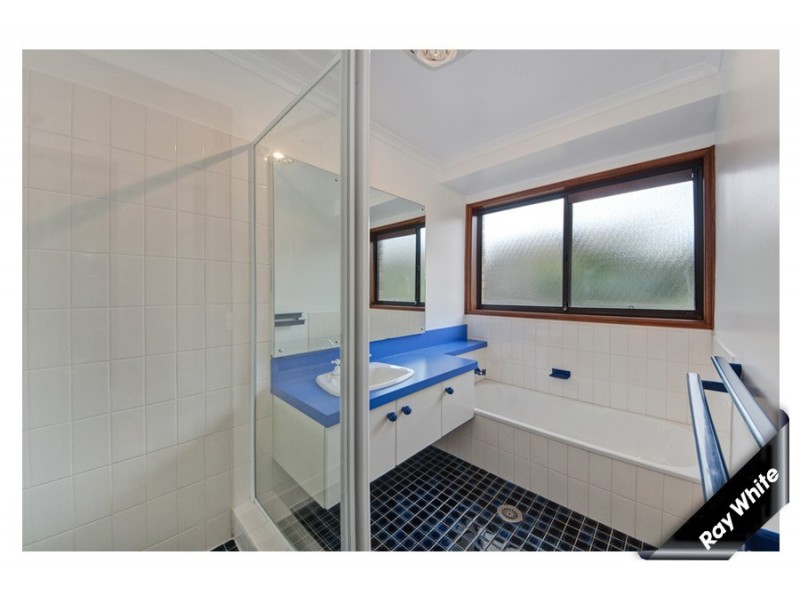 4 Gilday Place, Fadden ACT 2904