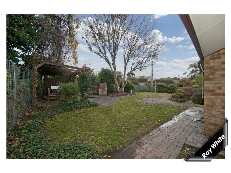 4 Gilday Place, Fadden ACT 2904