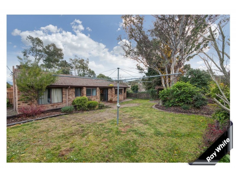 4 Gilday Place, Fadden ACT 2904