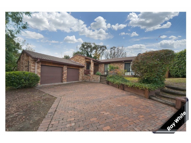 4 Gilday Place, Fadden ACT 2904