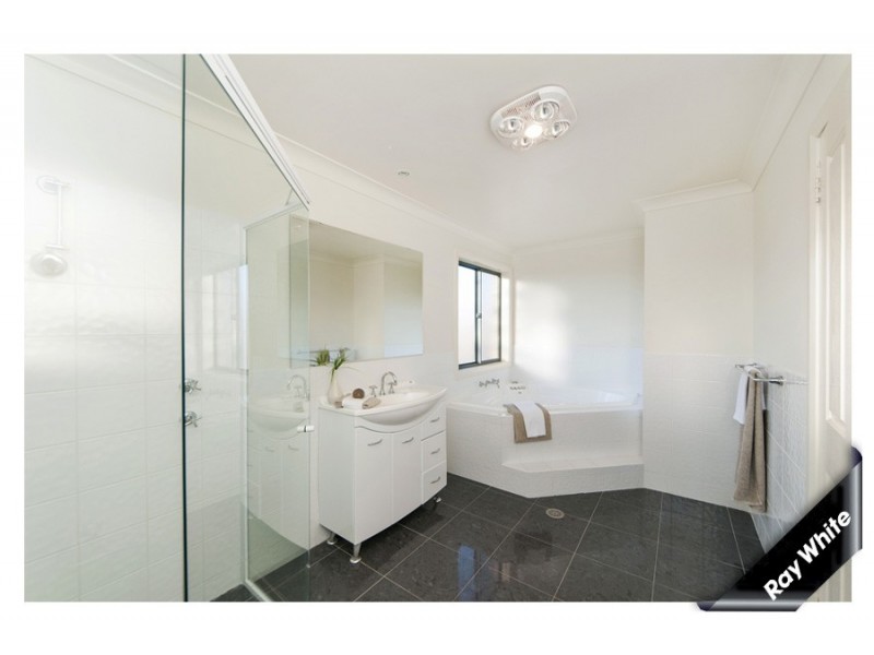 2 Rivers Street, Weston ACT 2611