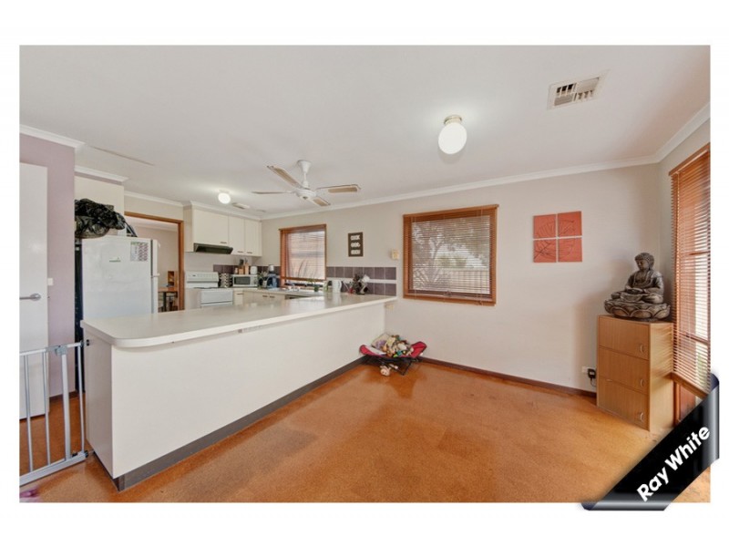 17 Roope Close, Calwell ACT 2905