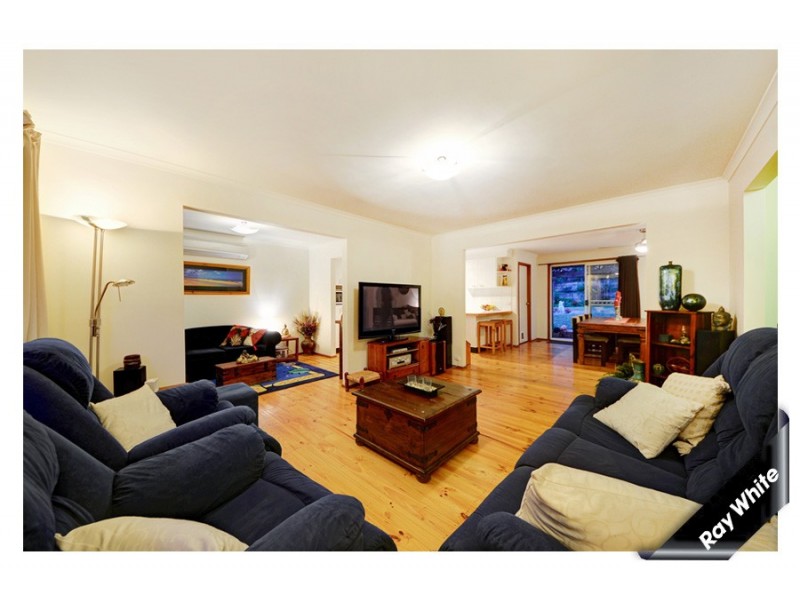 15 Outtrim Avenue, Calwell ACT 2905