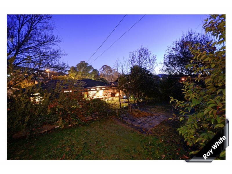 15 Outtrim Avenue, Calwell ACT 2905