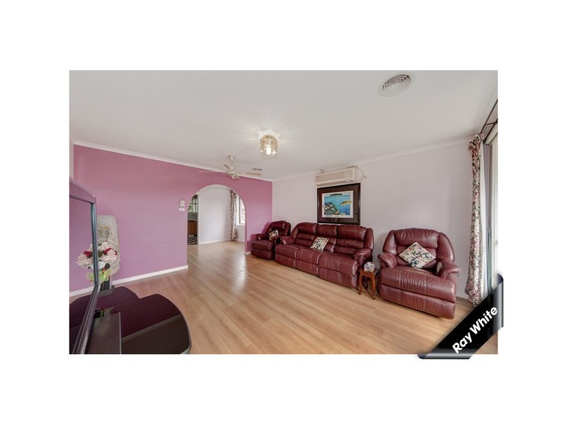 1 Guthridge Crescent, Wanniassa ACT 2903