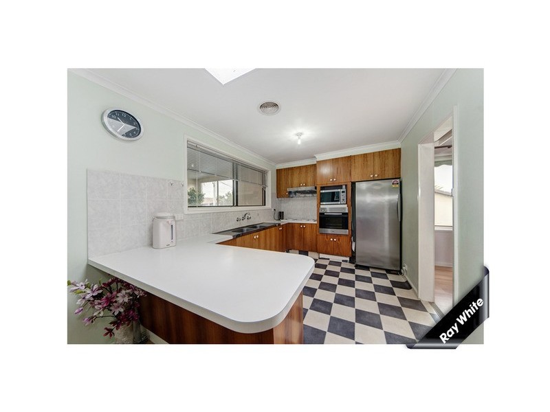 1 Guthridge Crescent, Wanniassa ACT 2903