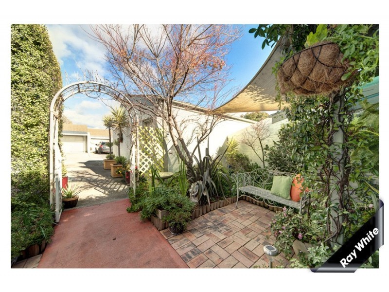 6/9 Ferry Place, Gordon ACT 2906