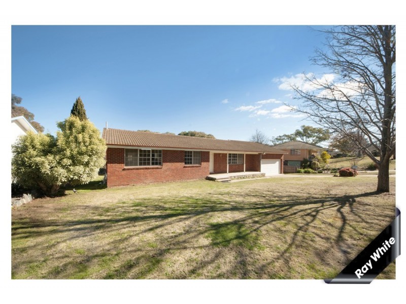8 Hoseason Street, Mawson ACT 2607
