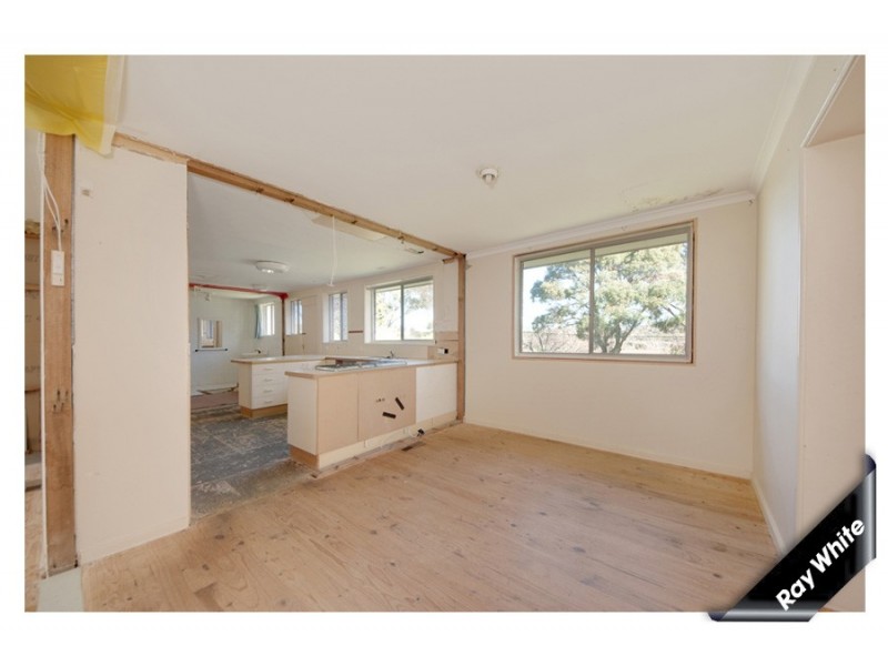 8 Hoseason Street, Mawson ACT 2607