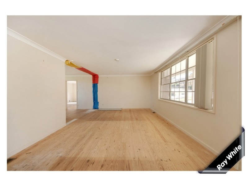 8 Hoseason Street, Mawson ACT 2607