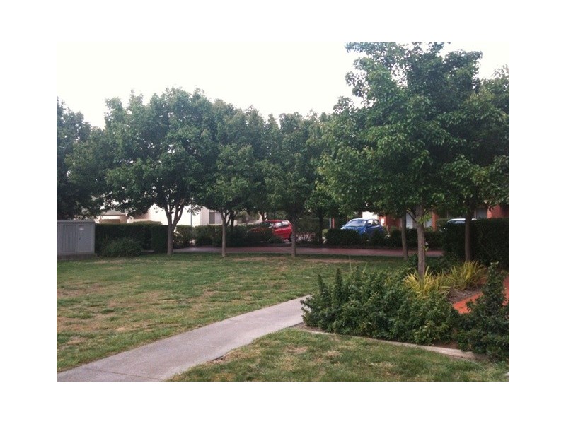 19d/12 Albermarle Place, Phillip ACT 2606