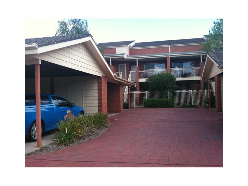 19d/12 Albermarle Place, Phillip ACT 2606