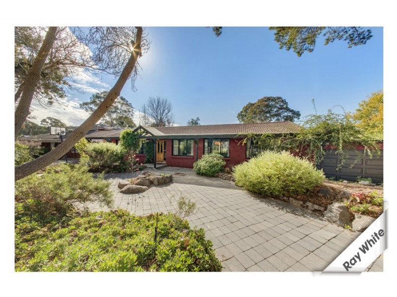 4 Byrnes Place, Curtin ACT 2605
