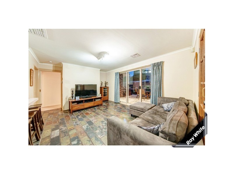 15 Kater Close, Macarthur ACT 2904