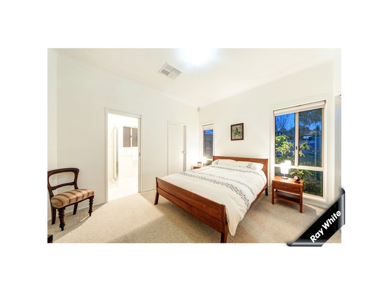 15 Kater Close, Macarthur ACT 2904