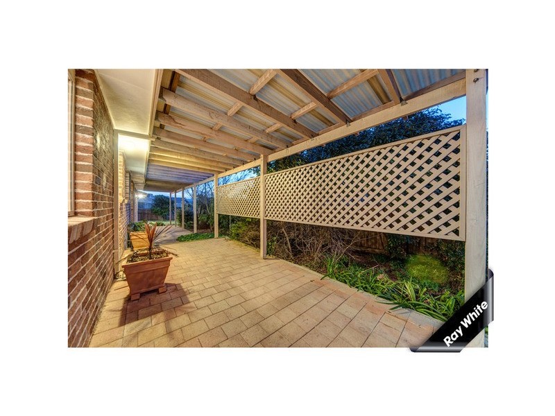 15 Kater Close, Macarthur ACT 2904