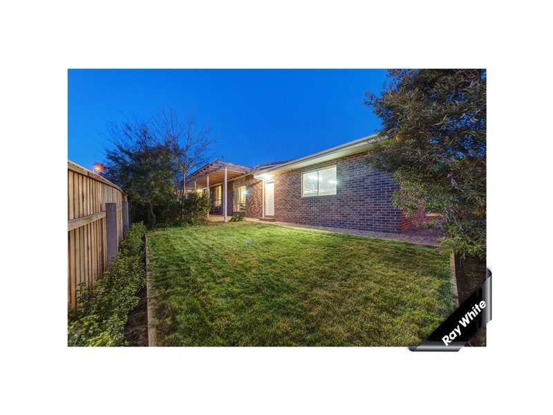 15 Kater Close, Macarthur ACT 2904