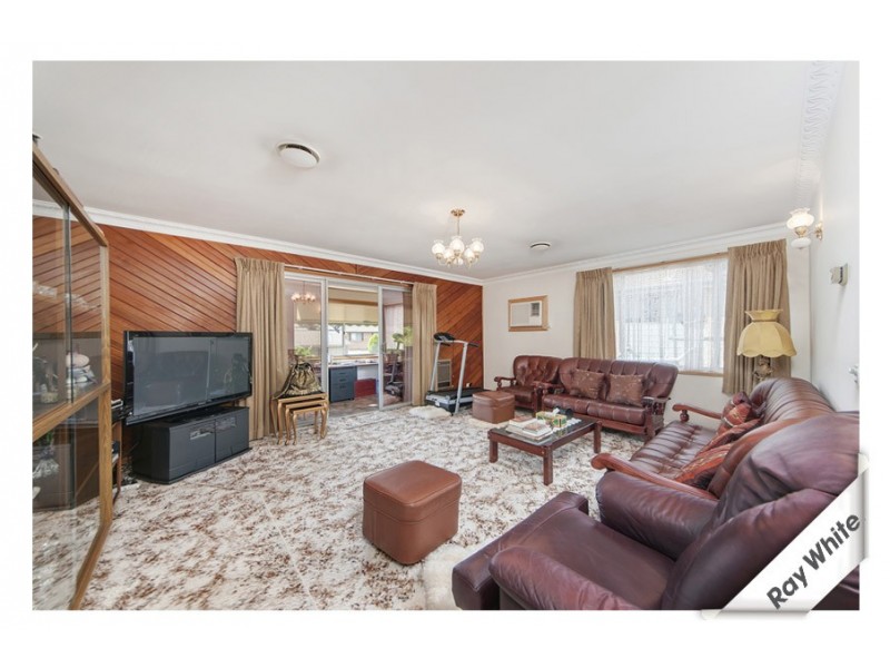 31 Molvig Street, Weston ACT 2611