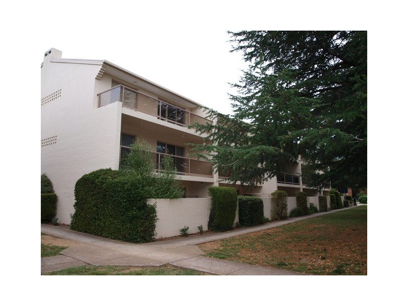 69-47 Kennedy Street, Kingston ACT 2604