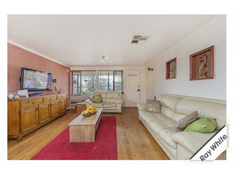 7 Jarrah Street, Queanbeyan NSW 2620