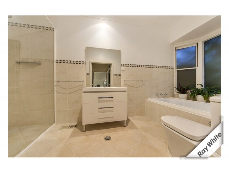 91 Stonehaven Crescent, Deakin ACT 2600