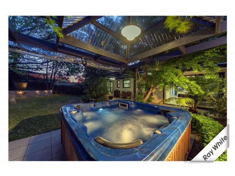 91 Stonehaven Crescent, Deakin ACT 2600