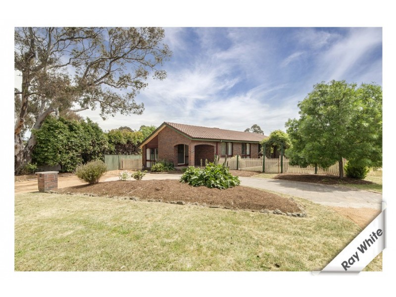 3 Samson Place, Kambah ACT 2902